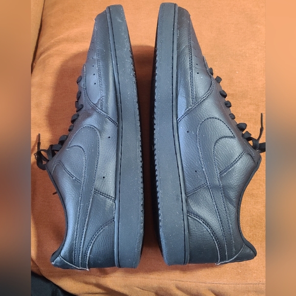 Nike Men's All-Black Sneakers Size 15 - Picture 6 of 8